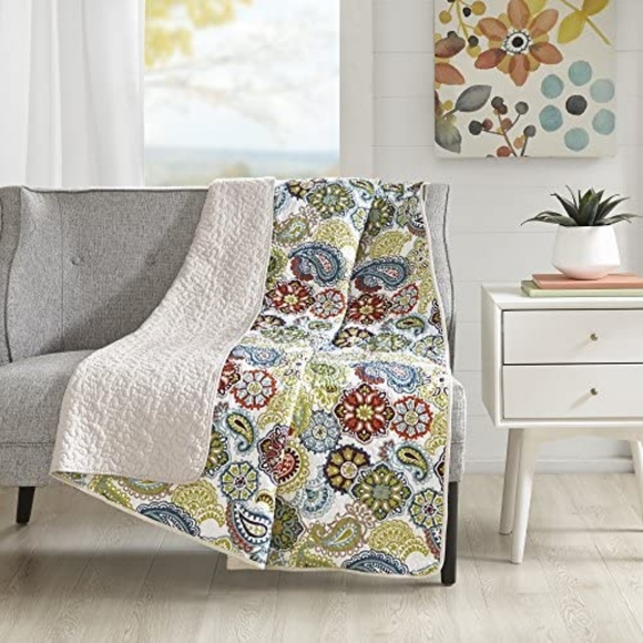 Mizone Tamil Quilted Throw - 60" W x 70" L - Picture 1 of 5